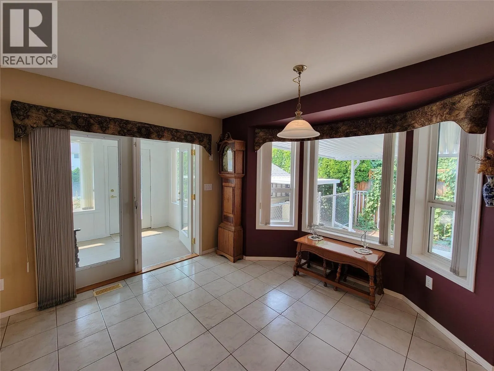 423 Vanderlinde Drive