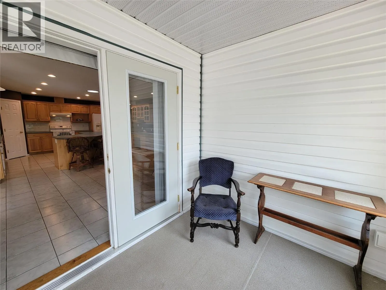 423 Vanderlinde Drive