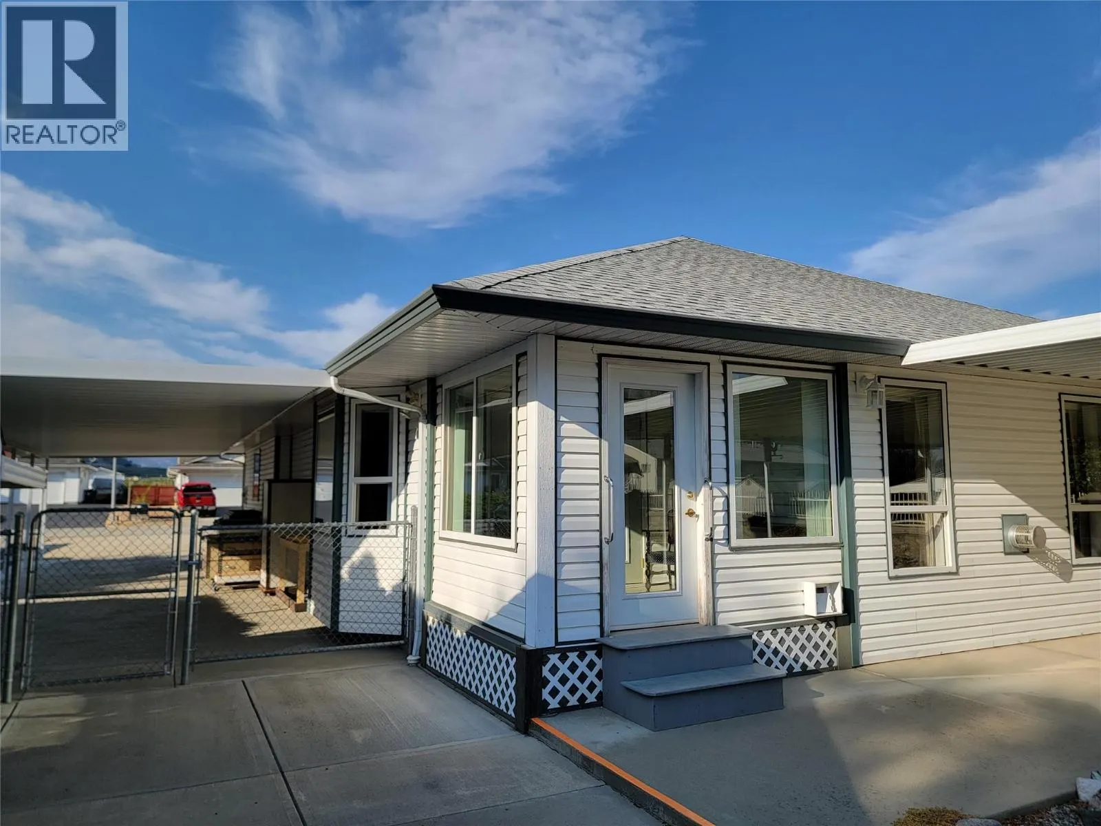423 Vanderlinde Drive