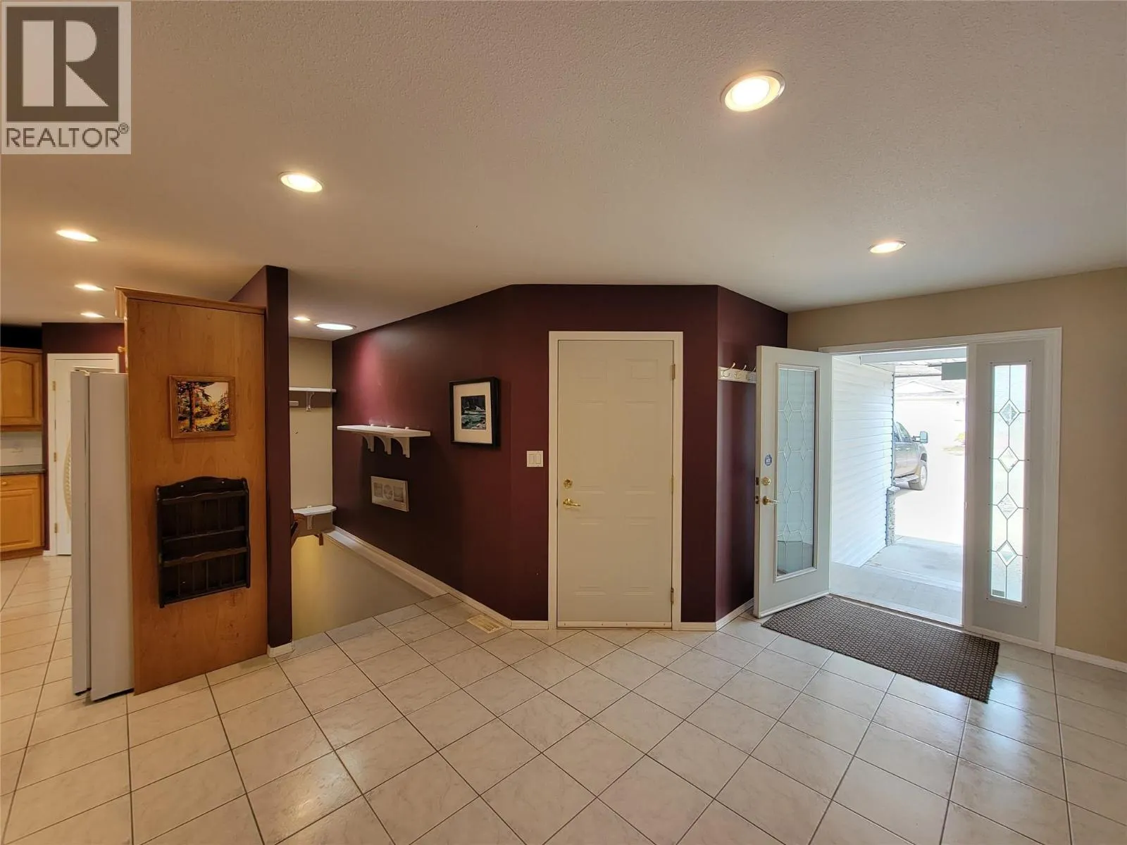 423 Vanderlinde Drive