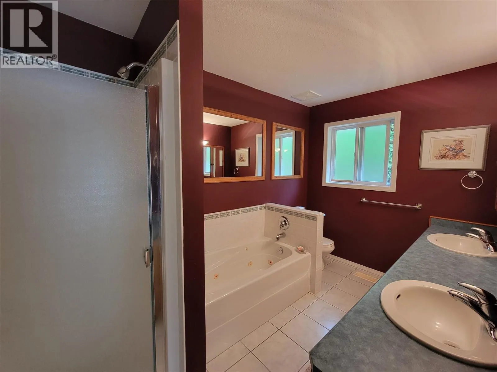 423 Vanderlinde Drive
