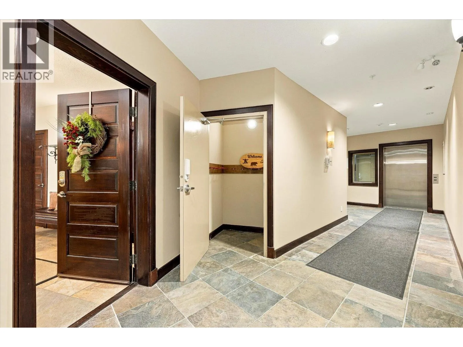 7700 Porcupine Road Unit# 306