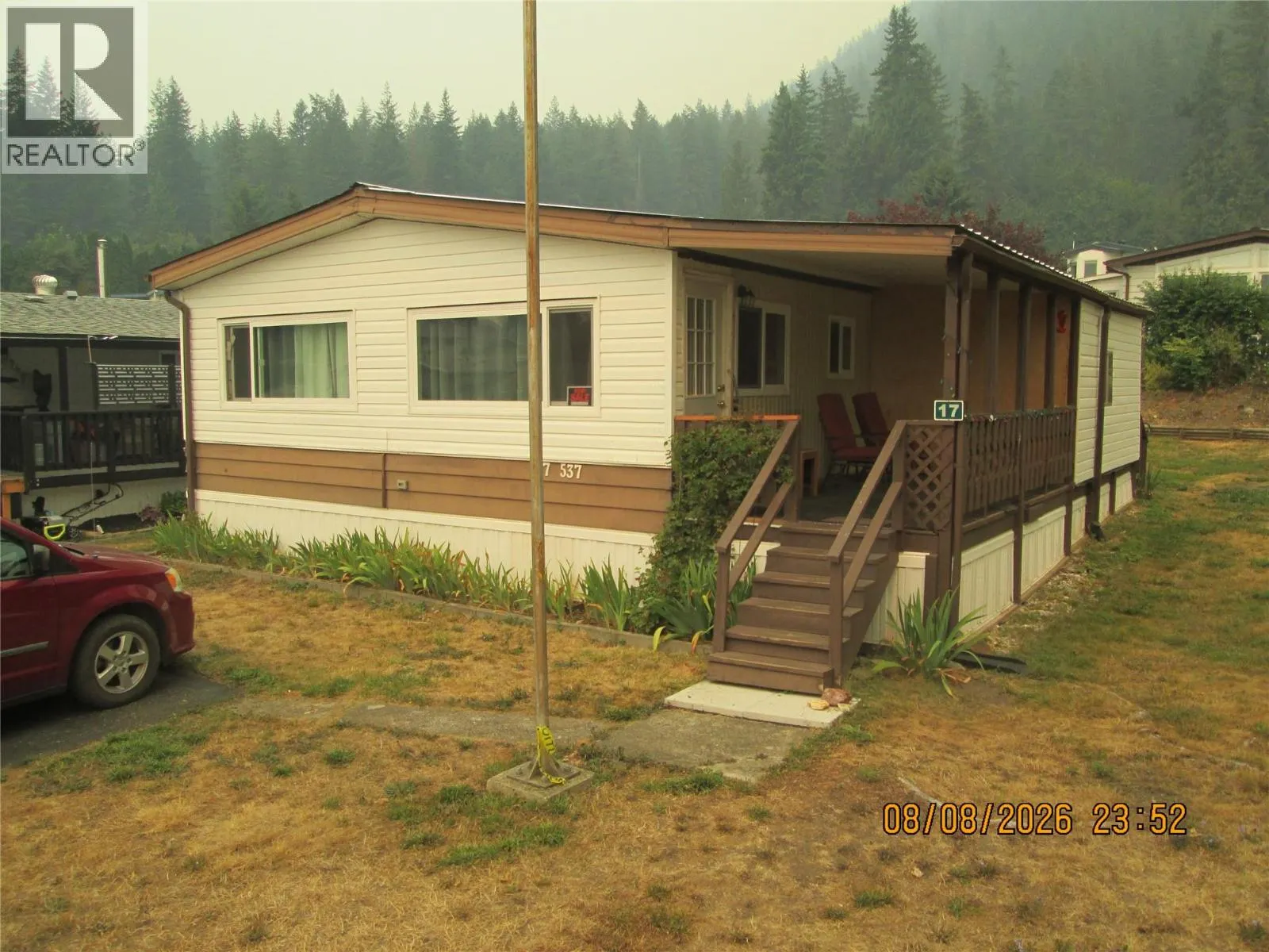 537 Begbie Road Unit# 17 Lot# 17