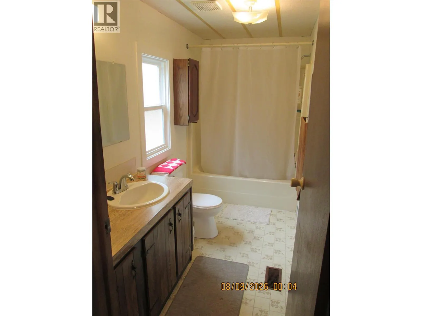 537 Begbie Road Unit# 17 Lot# 17