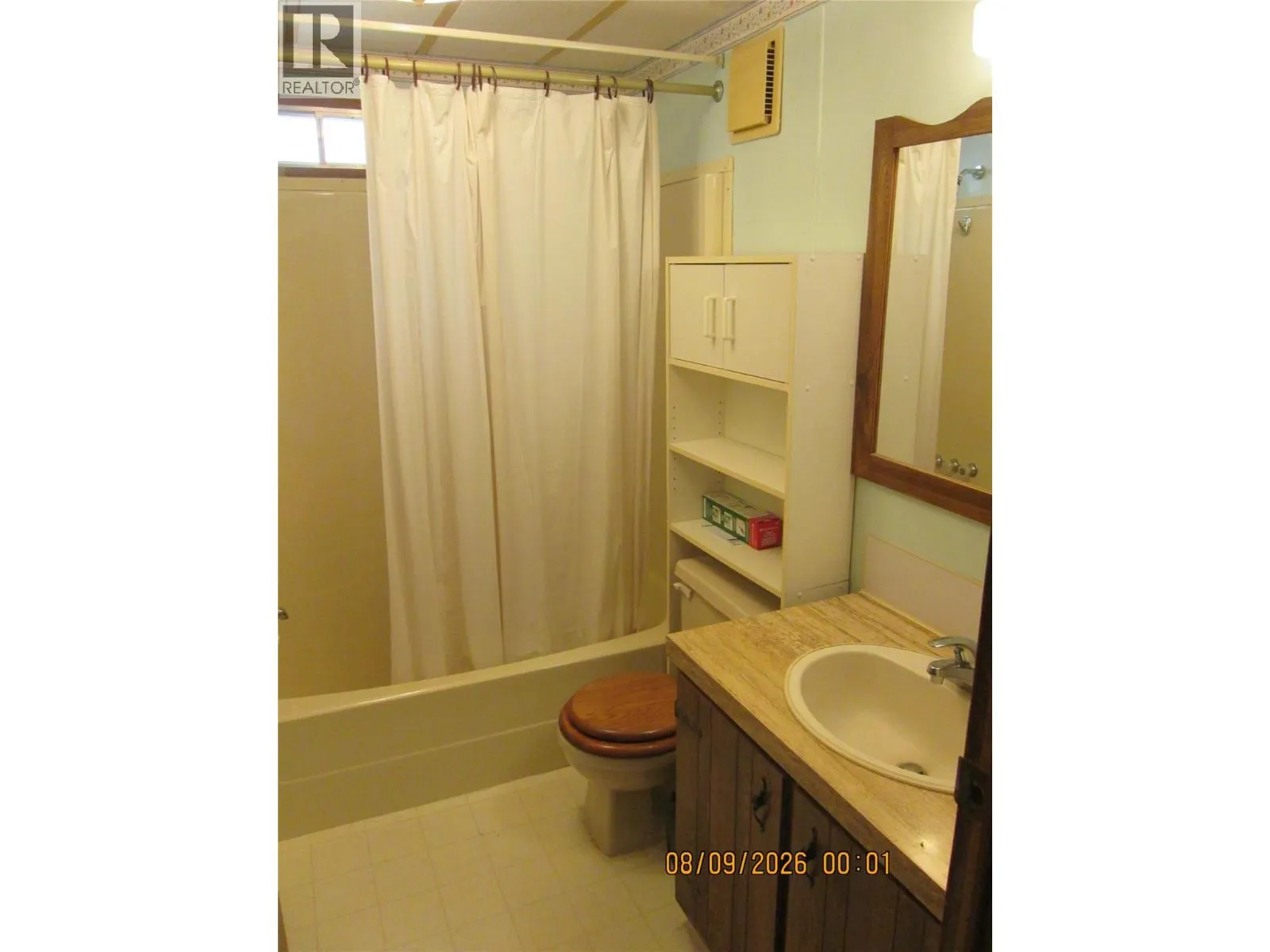 537 Begbie Road Unit# 17 Lot# 17