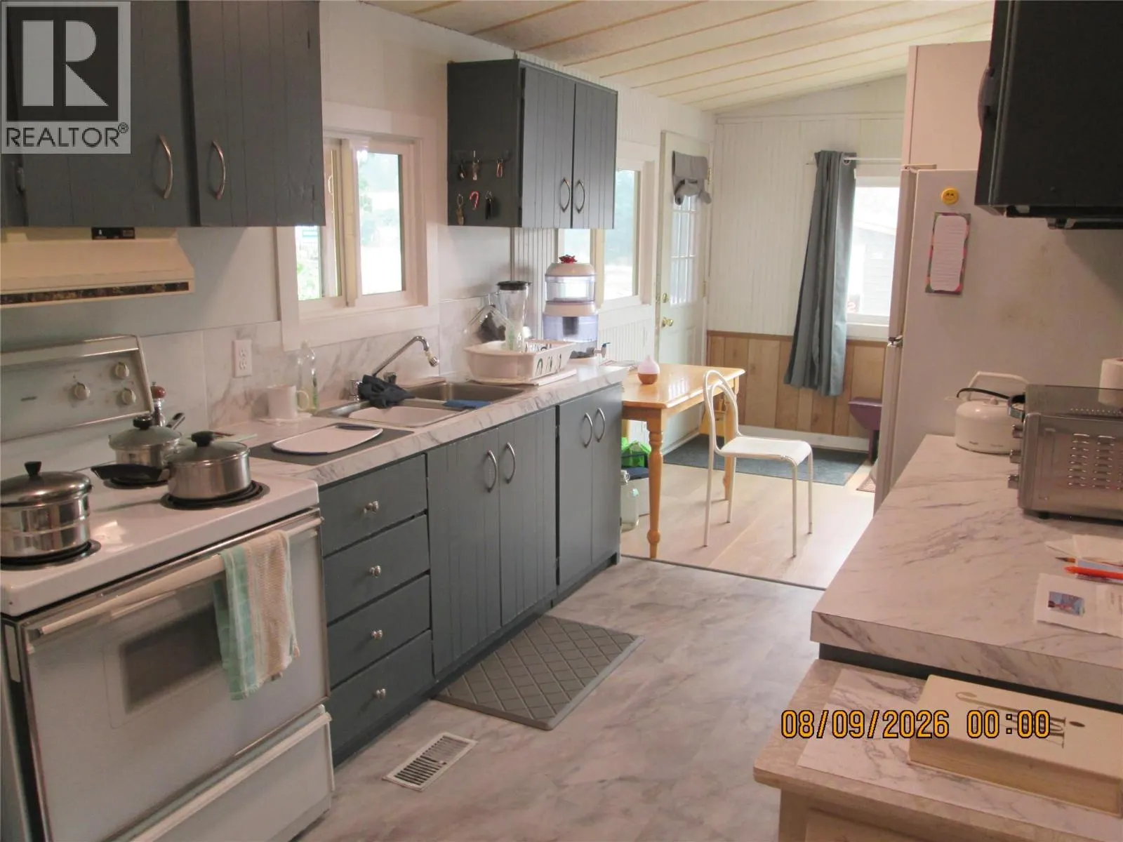 537 Begbie Road Unit# 17 Lot# 17