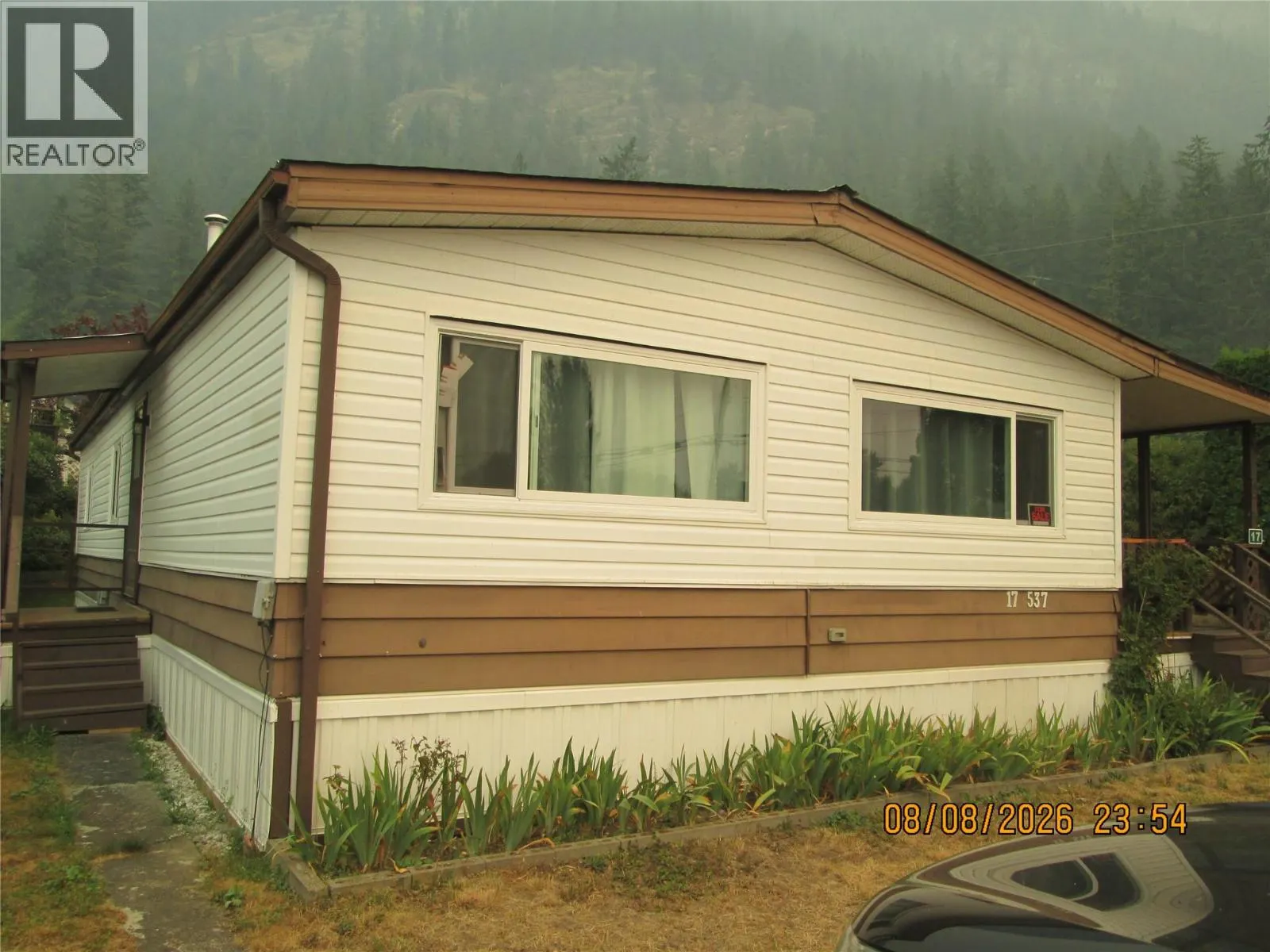 537 Begbie Road Unit# 17 Lot# 17