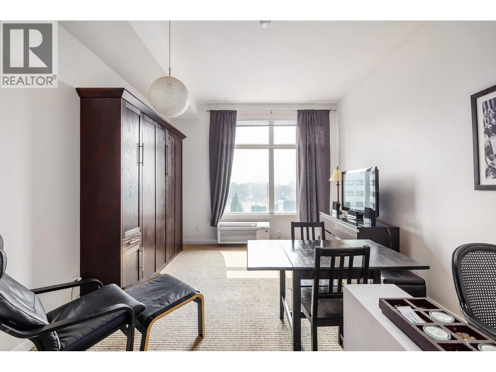 1550 Dickson Avenue Unit# 405 Lot# 71