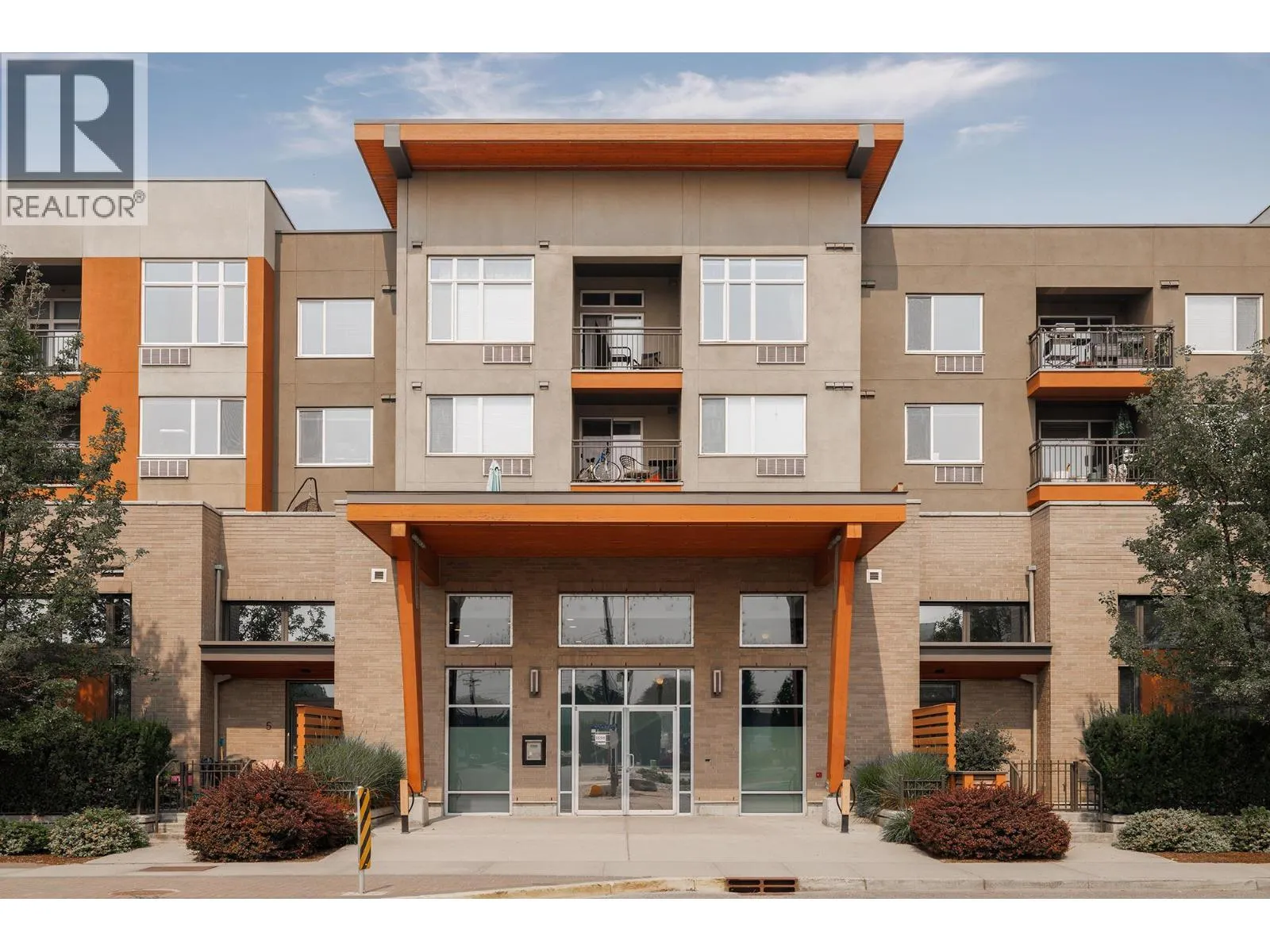 1550 Dickson Avenue Unit# 405 Lot# 71