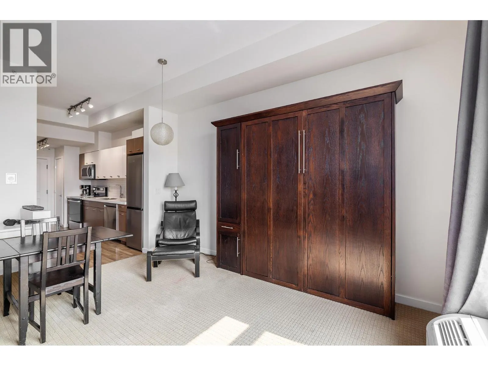 1550 Dickson Avenue Unit# 405 Lot# 71