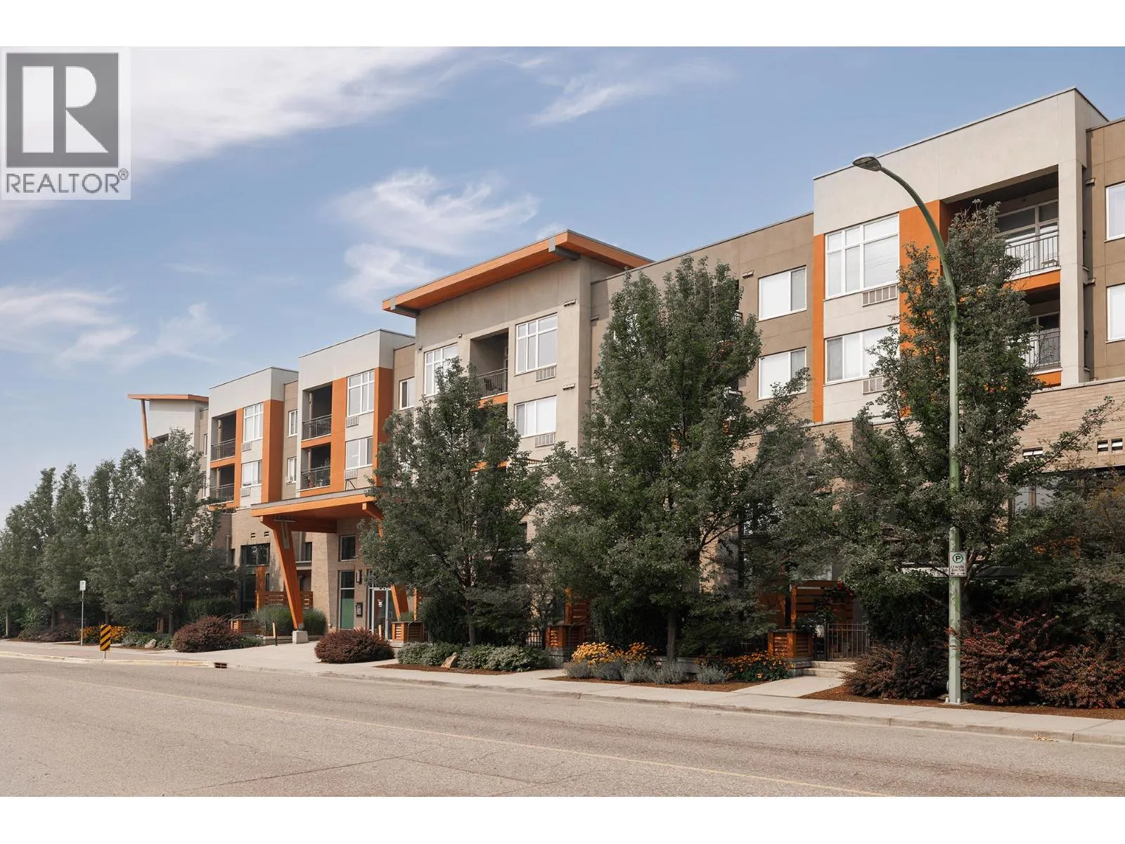 1550 Dickson Avenue Unit# 405 Lot# 71