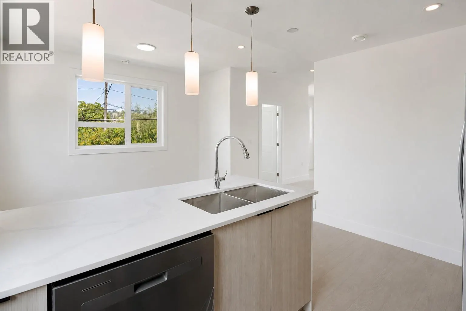 235 Taylor Road Unit# 7
