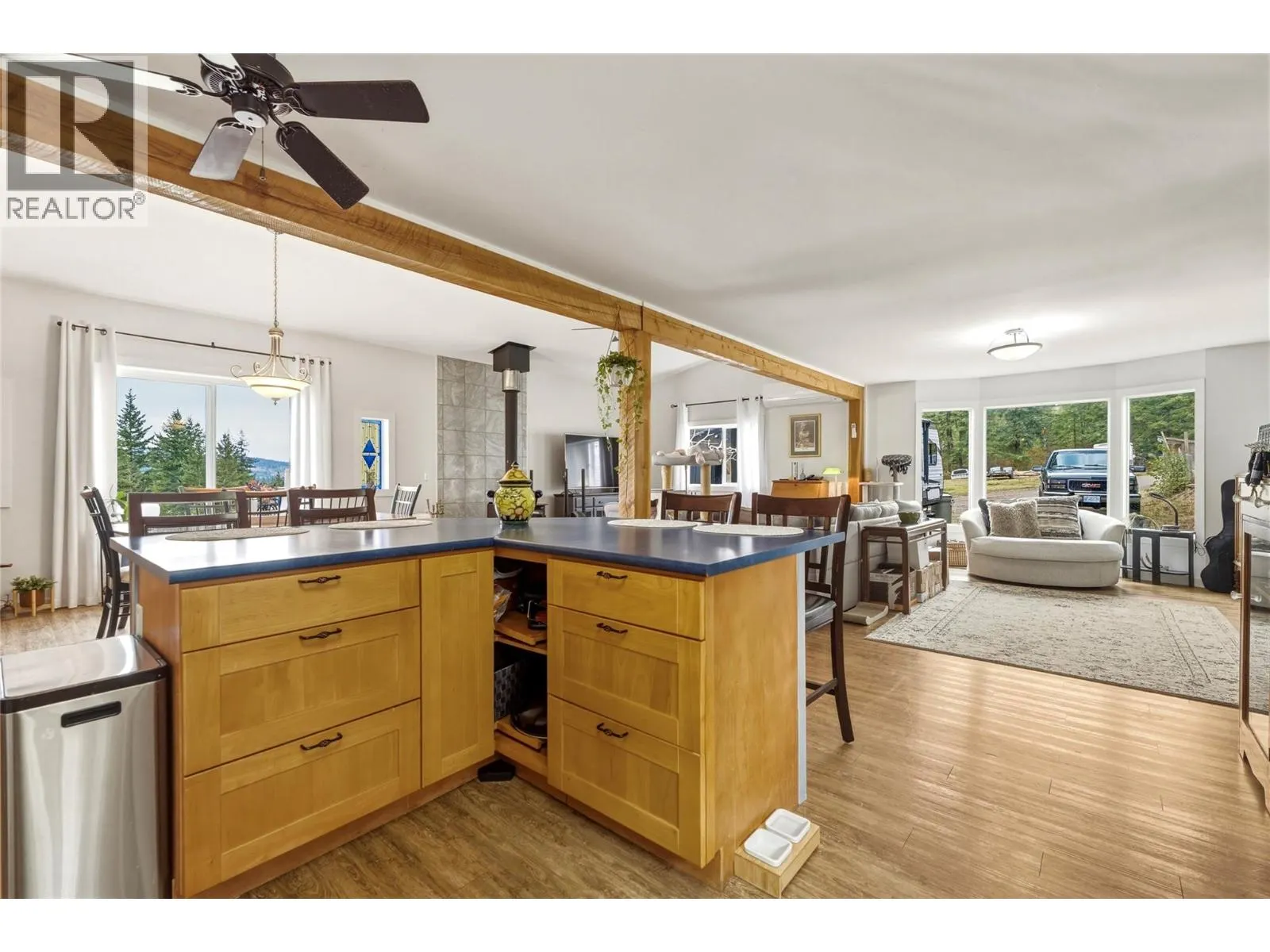 2433 Sherry Road