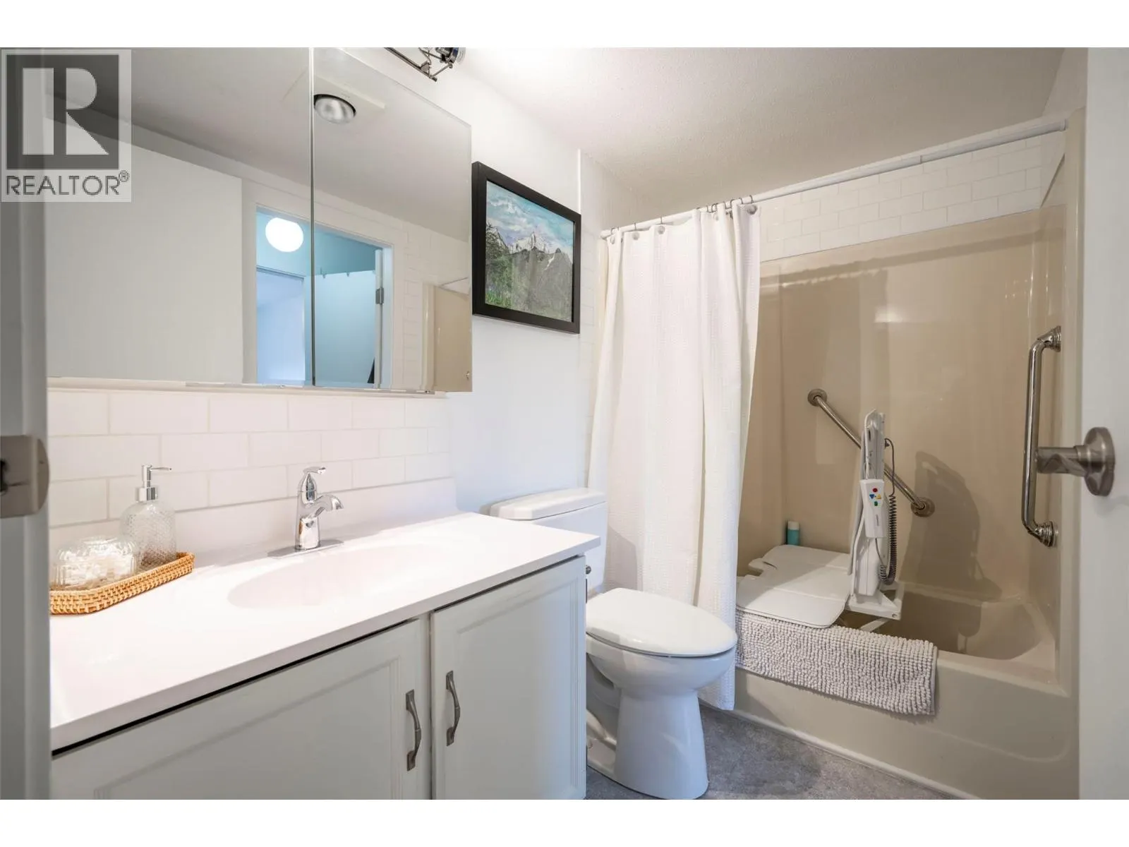 3608 27 Avenue Unit# 209