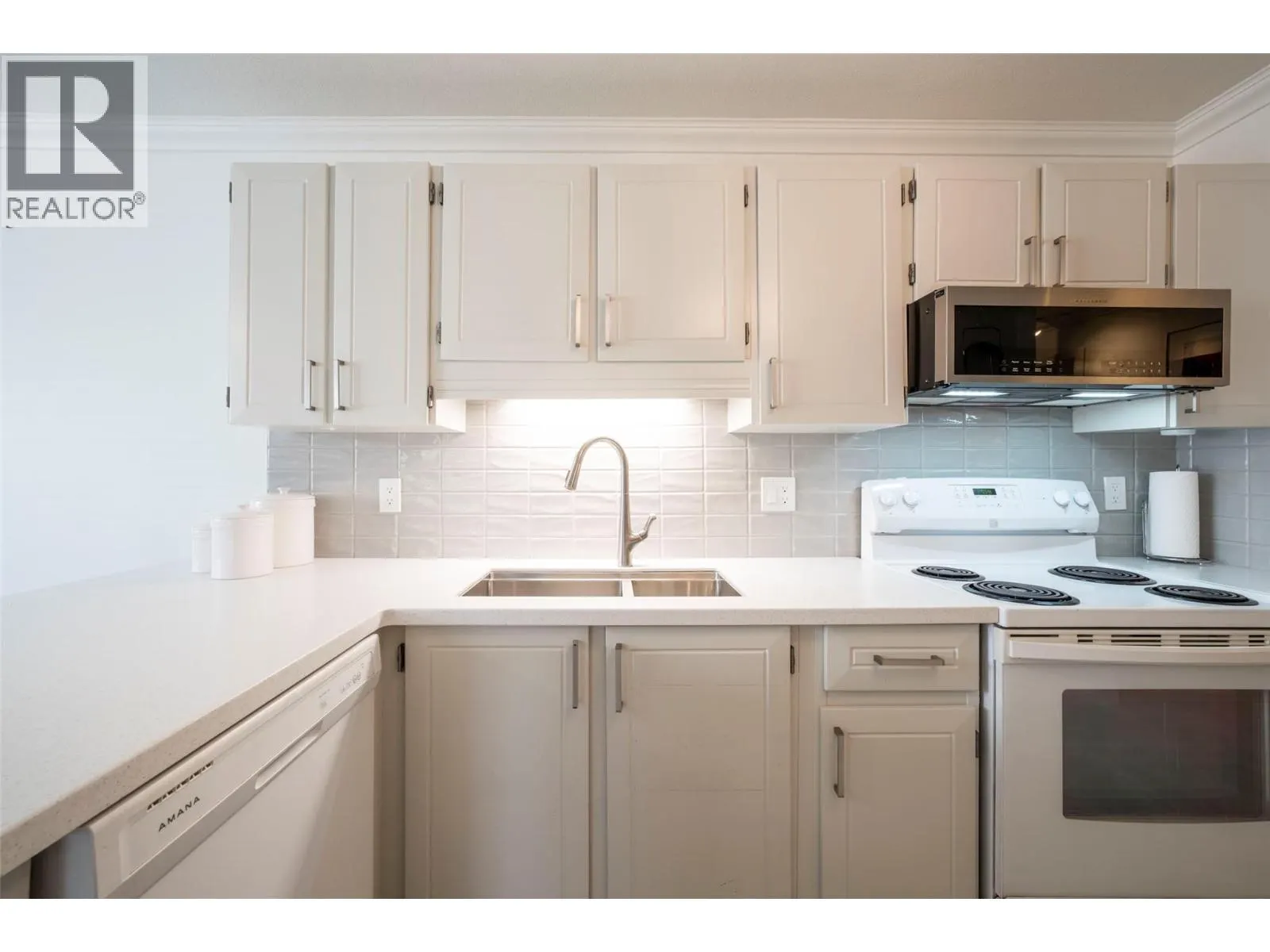 3608 27 Avenue Unit# 209