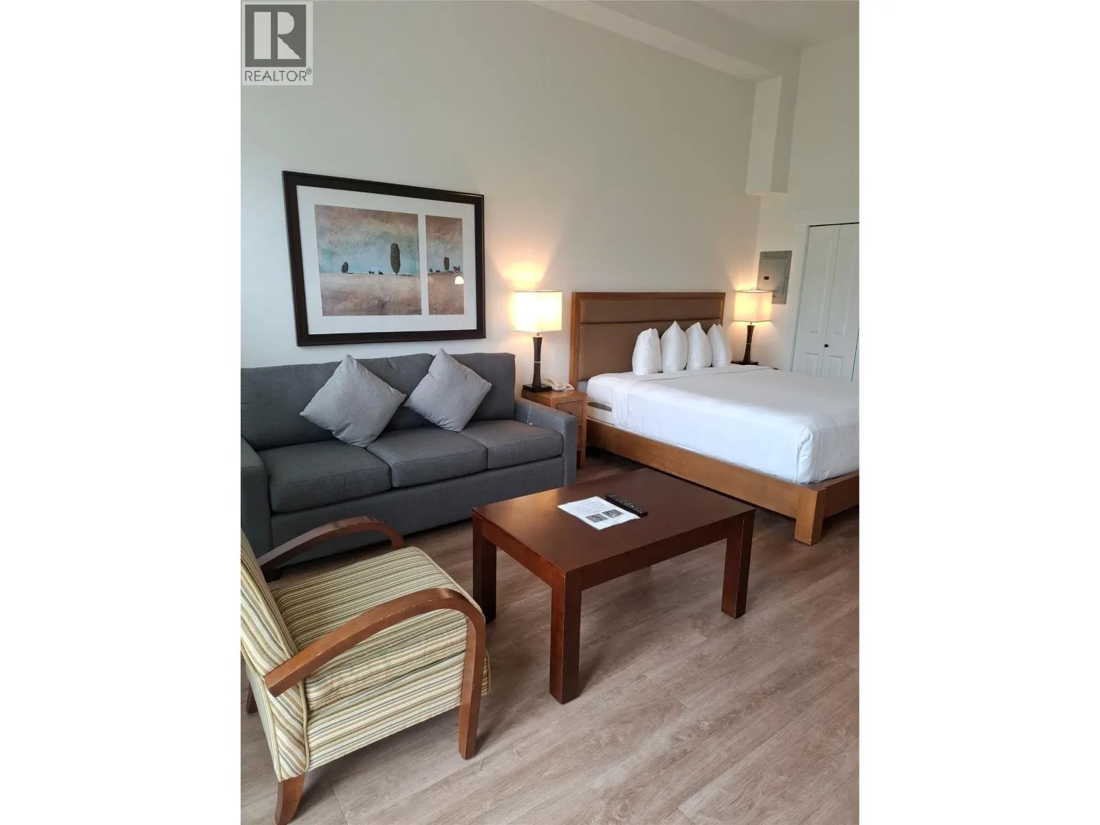 4200 Lakeshore Drive Unit# 338