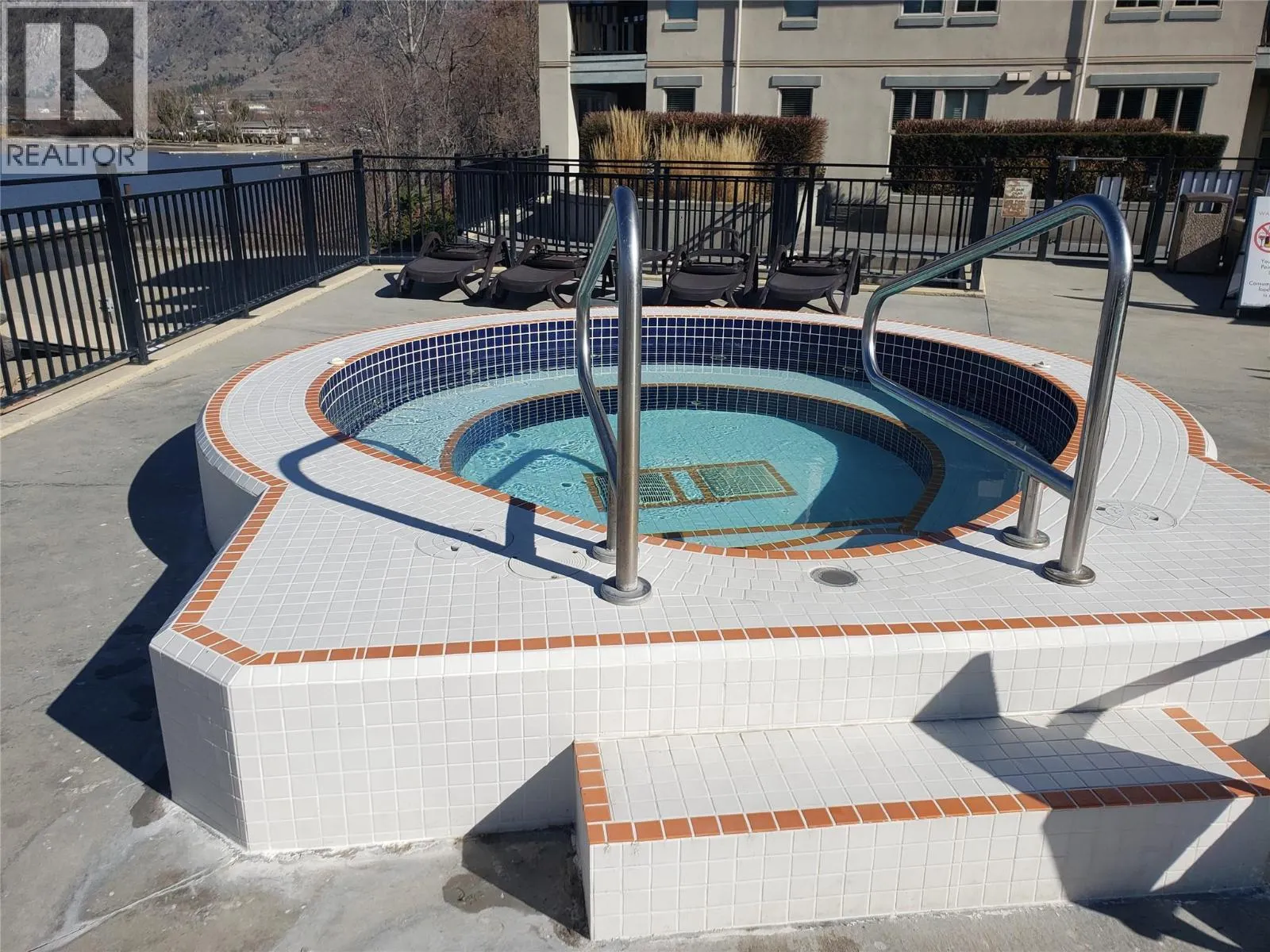 4200 Lakeshore Drive Unit# 338