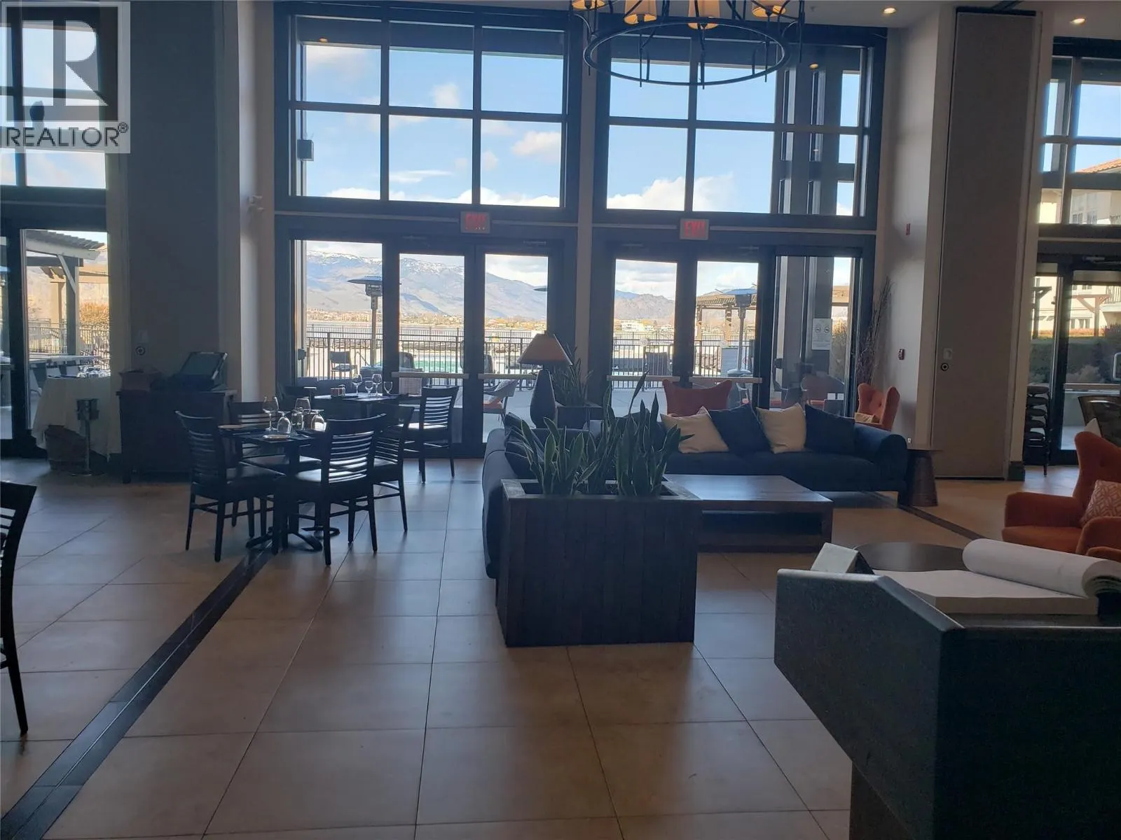 4200 Lakeshore Drive Unit# 338