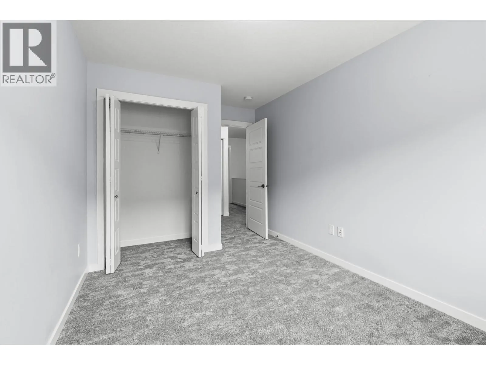 680 Old Meadows Road Unit# 74