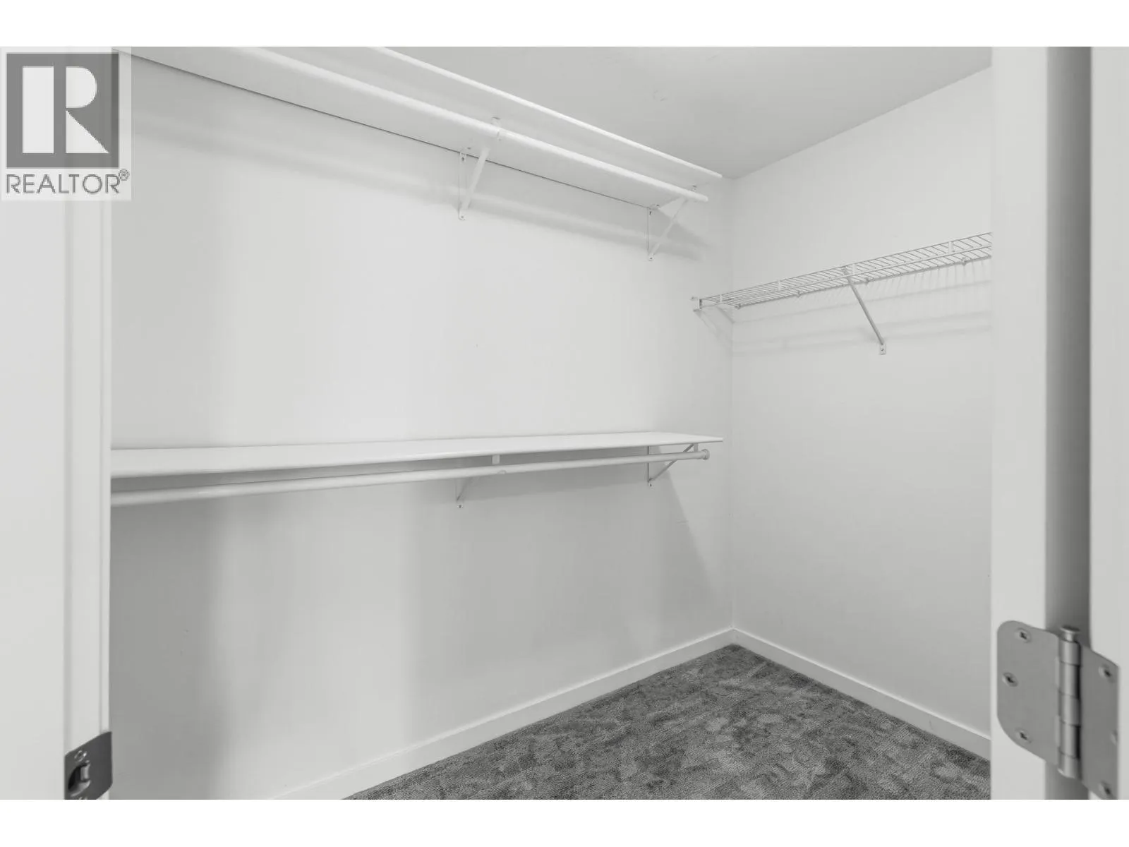 680 Old Meadows Road Unit# 74