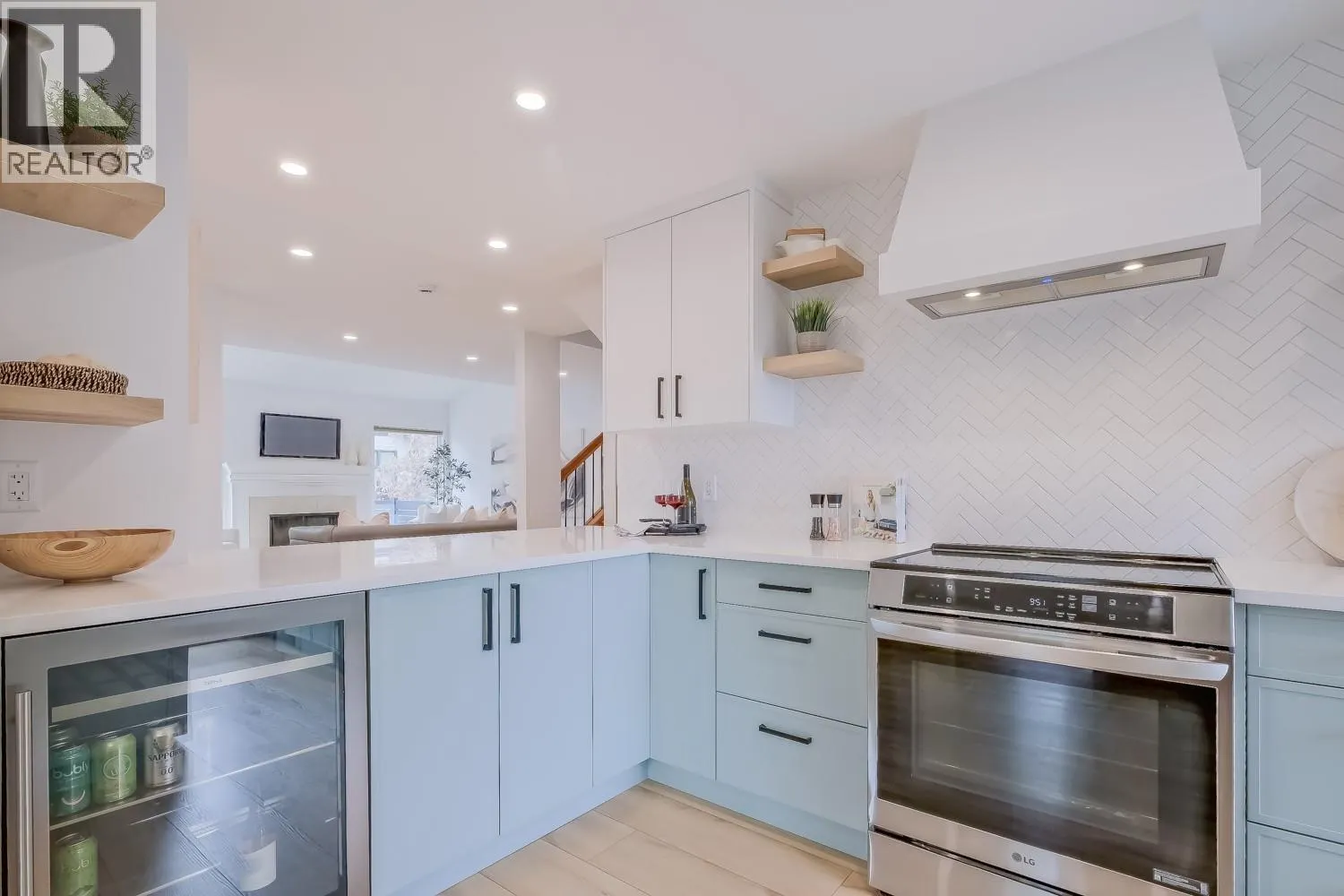 414 West Avenue Unit# 11