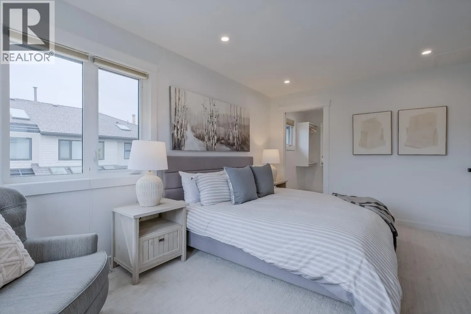 414 West Avenue Unit# 11