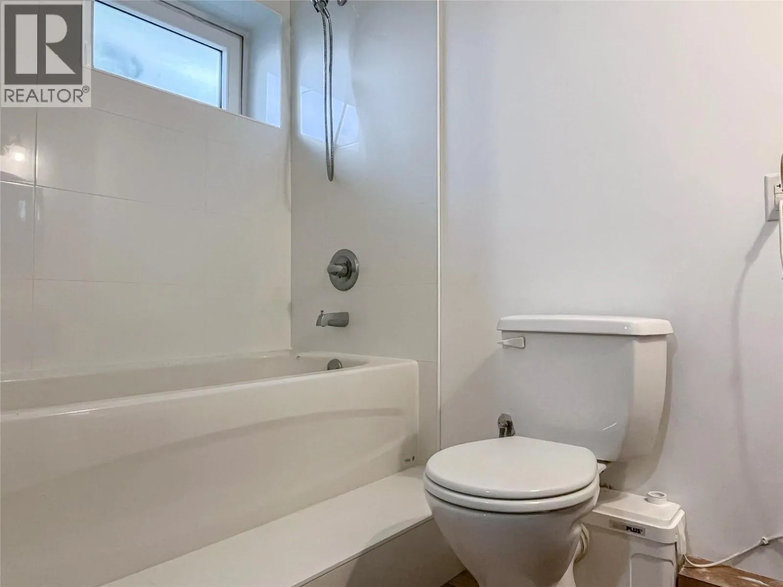 220 Prior Road S Unit# 3