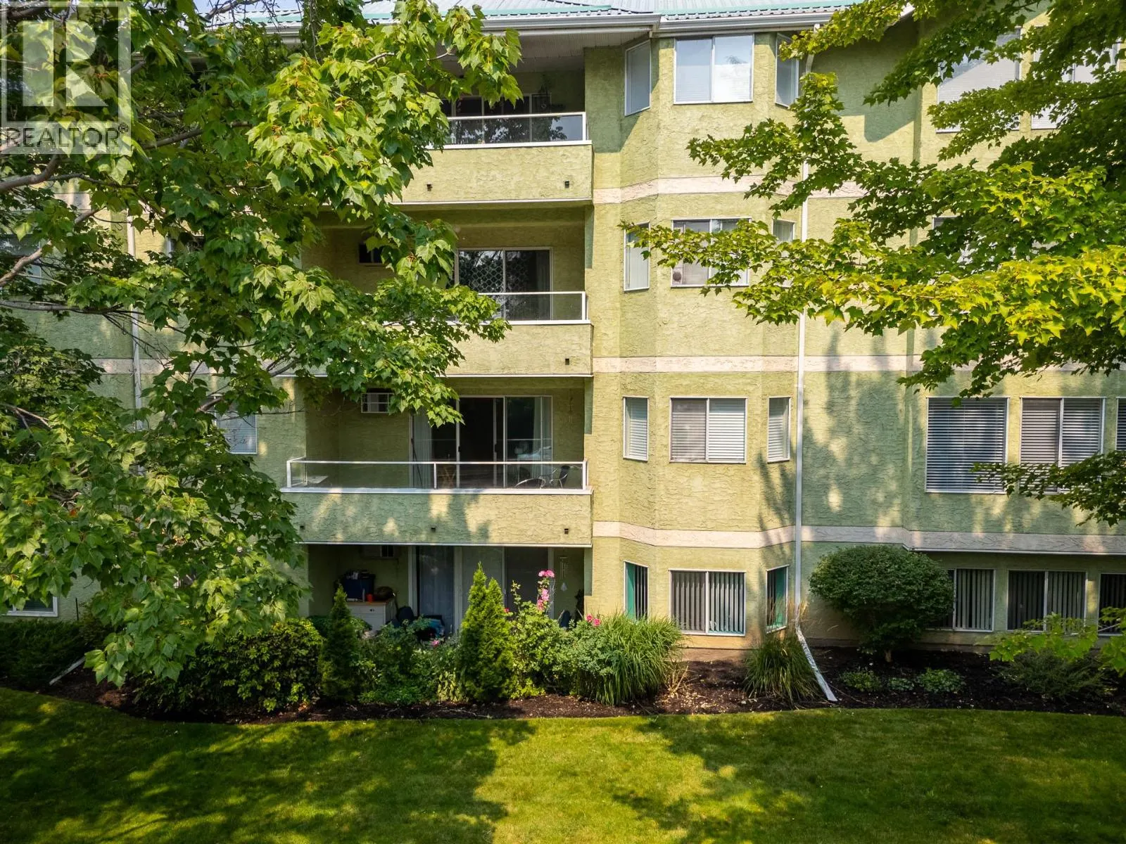 780 Houghton Road Unit# 204