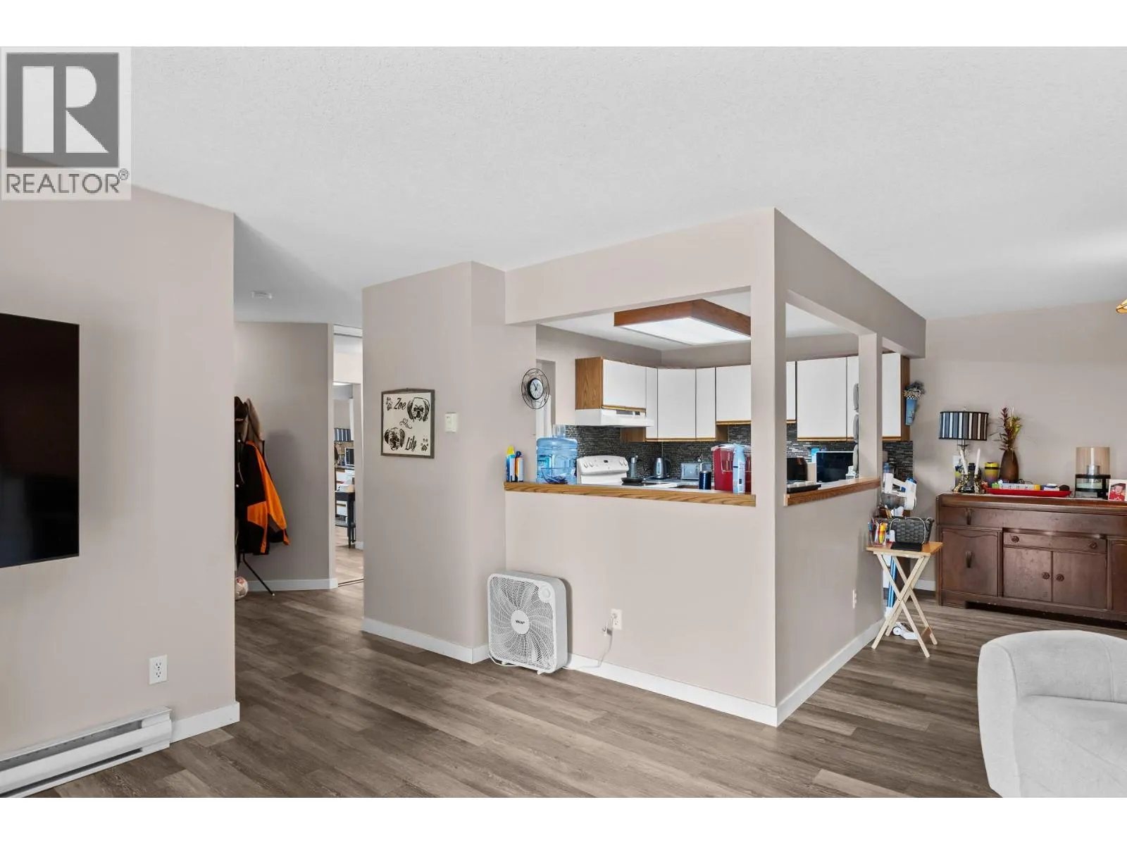 780 Houghton Road Unit# 204
