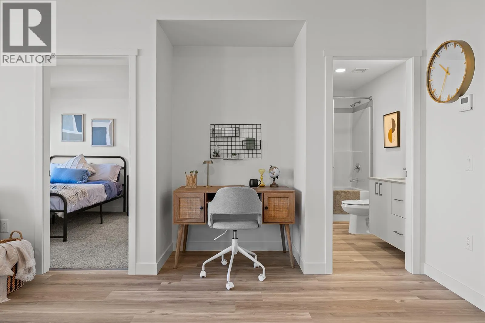 1057 Frost Road Unit# 305