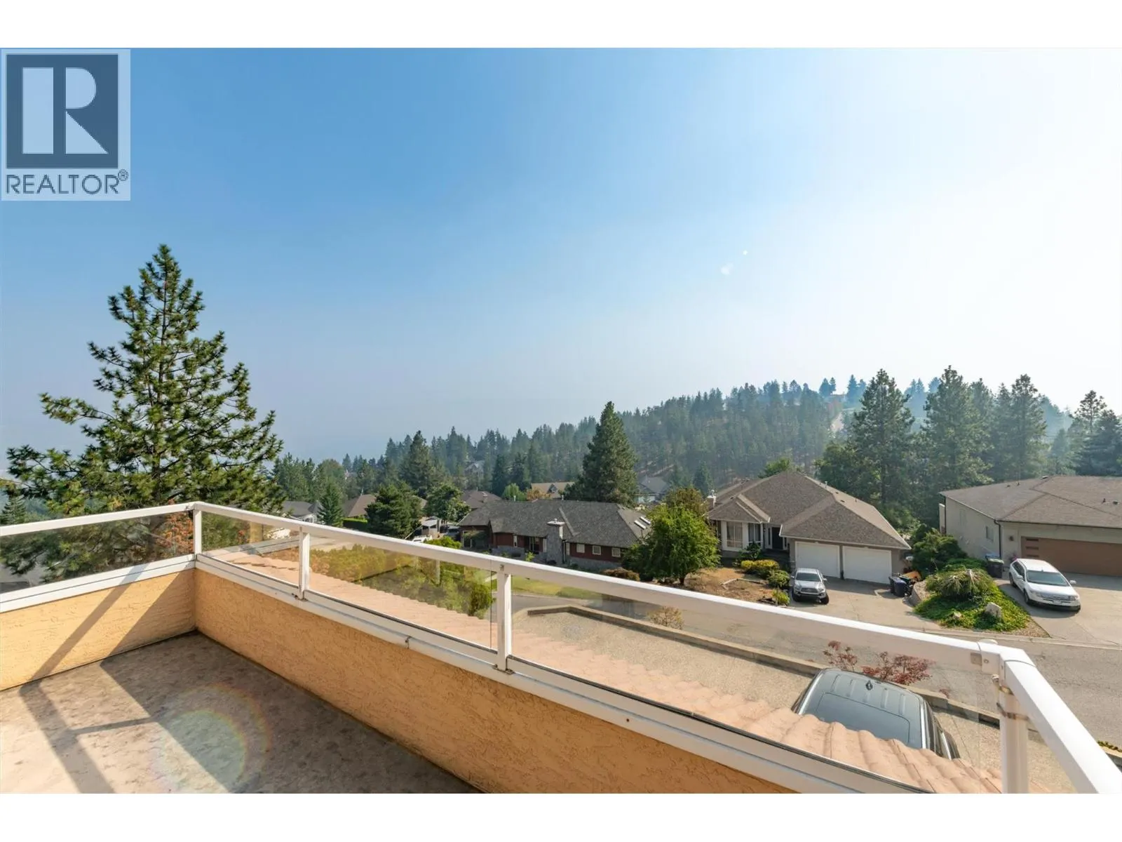 2296 Lillooet Crescent