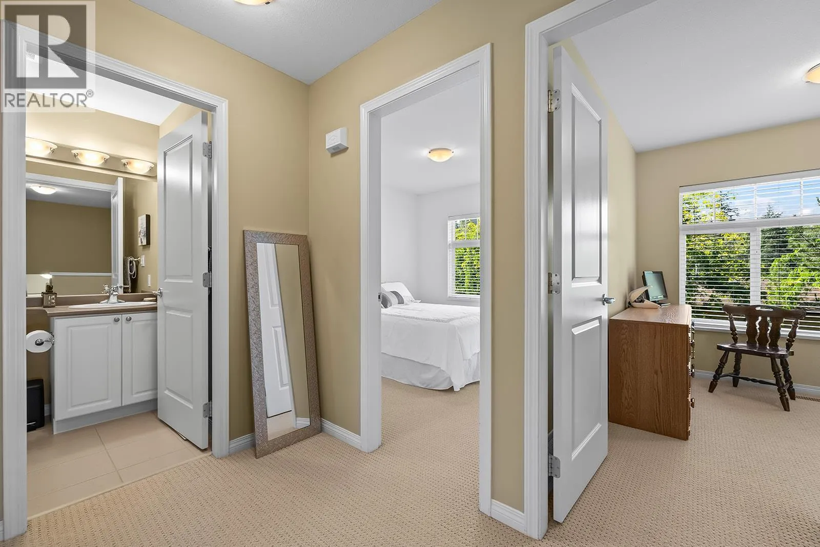 1853 Parkview Crescent Unit# 12