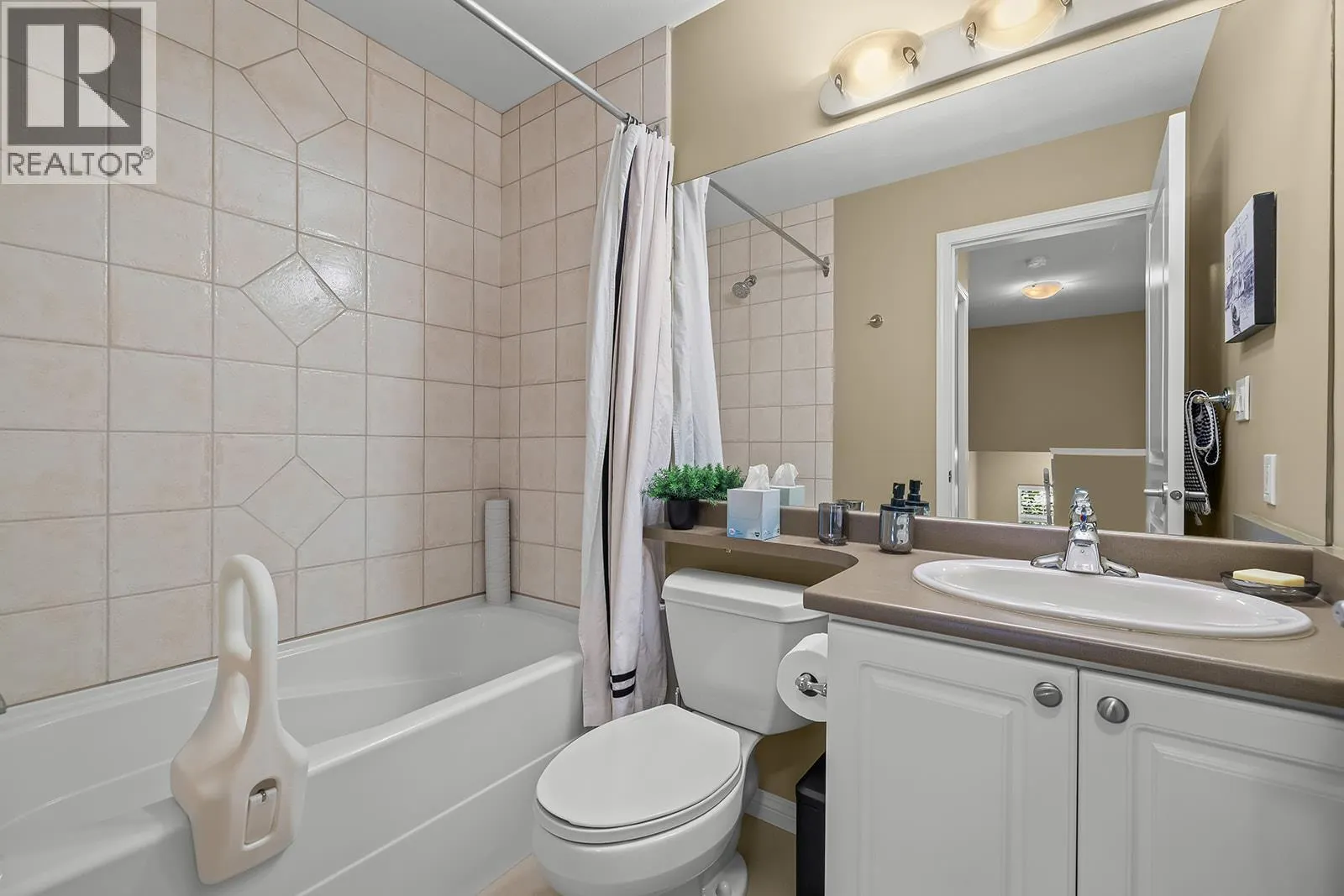 1853 Parkview Crescent Unit# 12