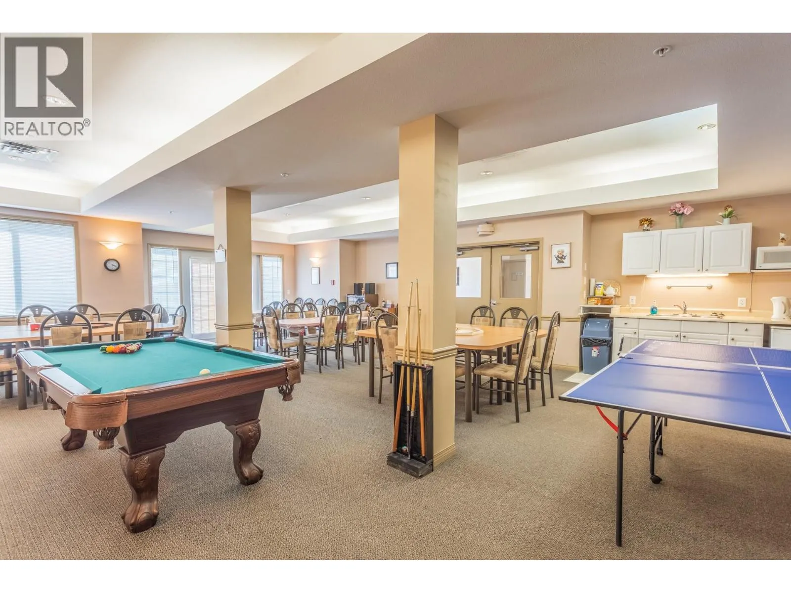 250 Dougall Road N Unit# 405