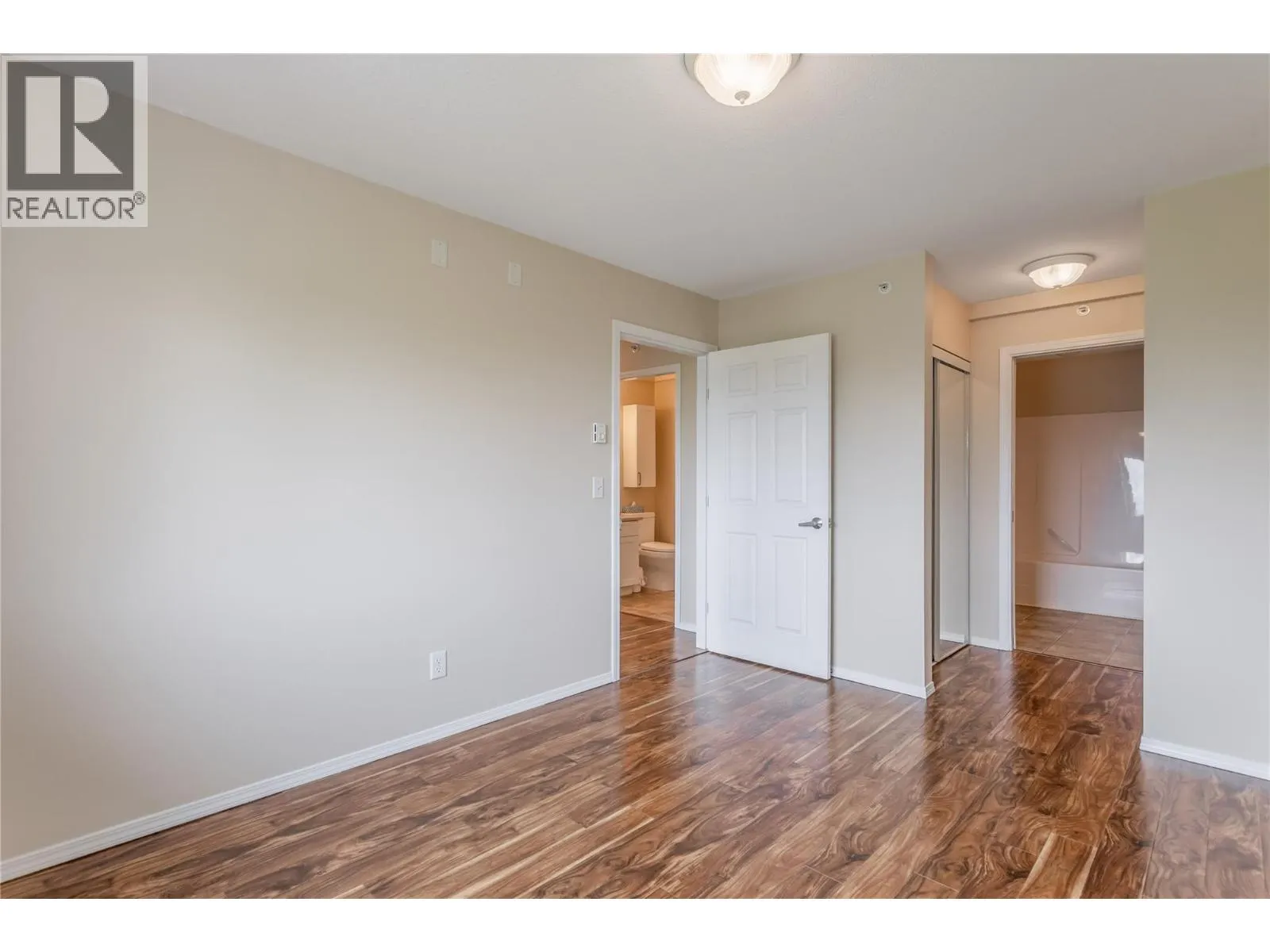 250 Dougall Road N Unit# 405