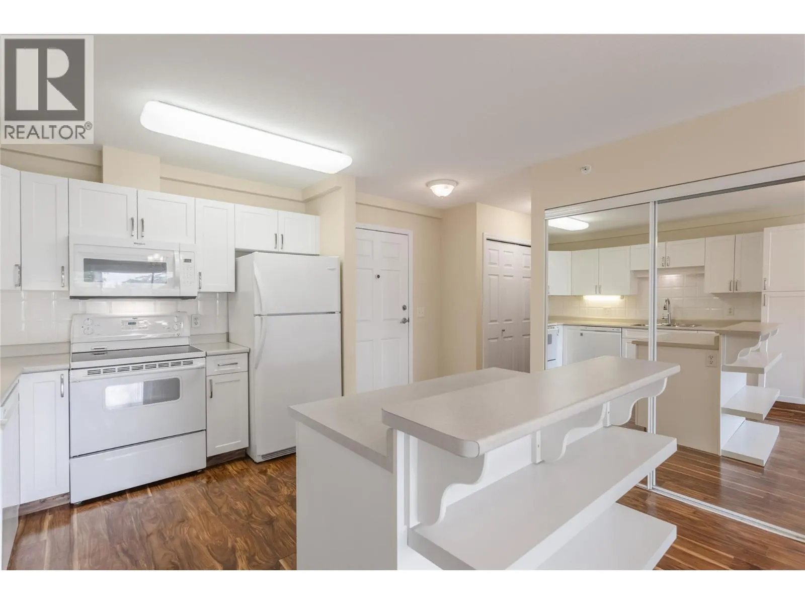 250 Dougall Road N Unit# 405
