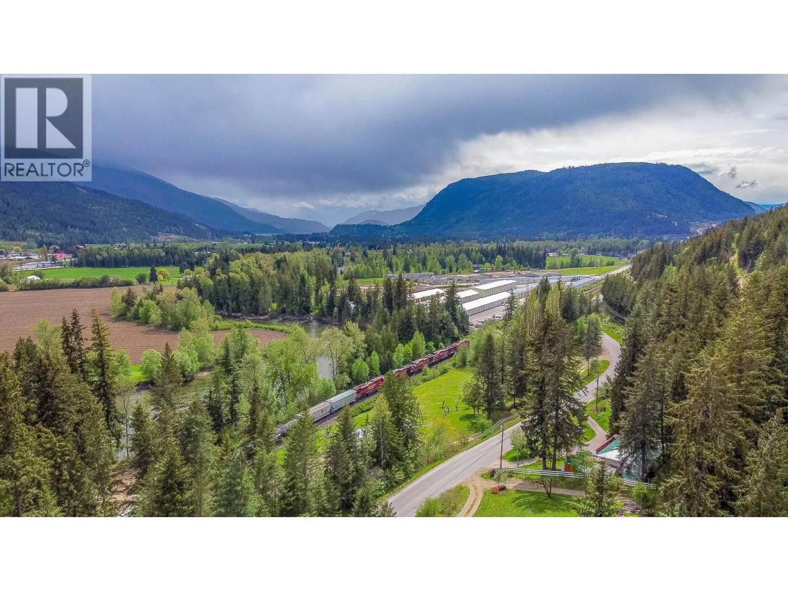 2036 Solsqua-Sicamous Road Unit# 8