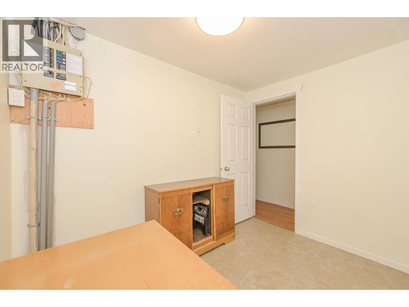 2036 Solsqua-Sicamous Road Unit# 8