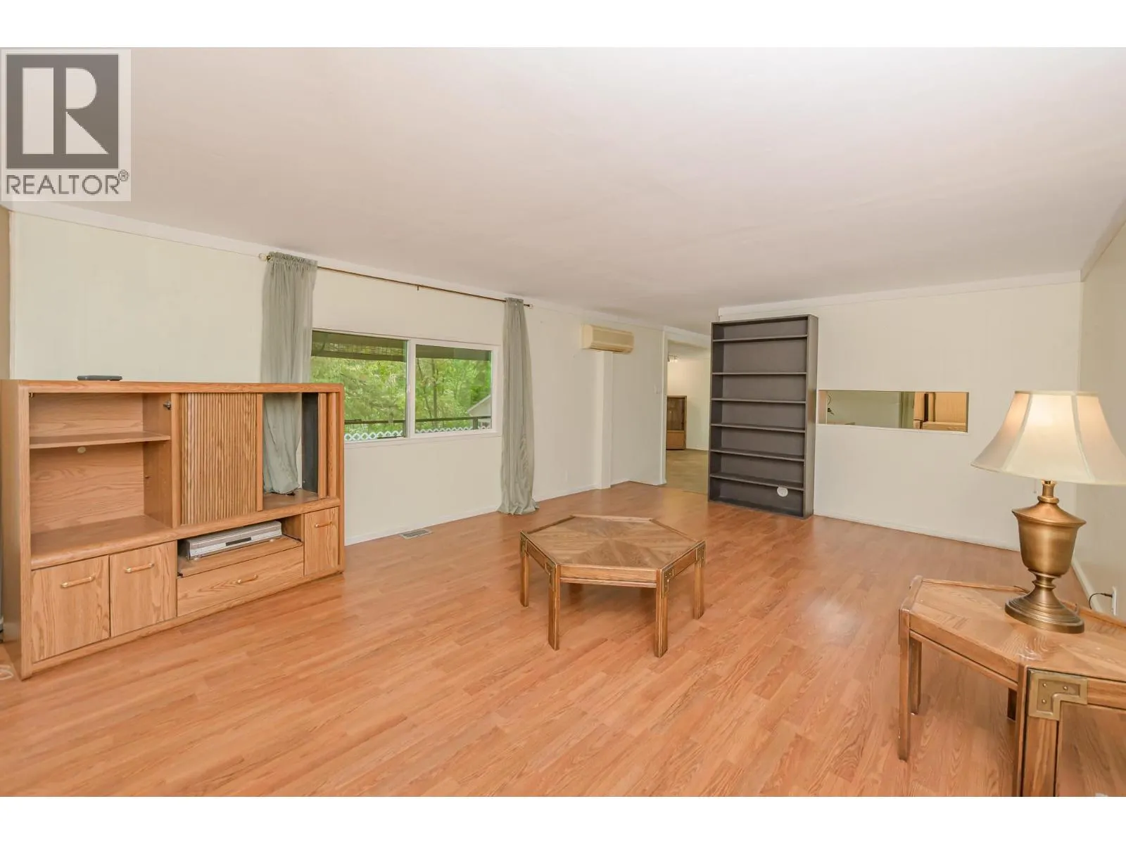 2036 Solsqua-Sicamous Road Unit# 8