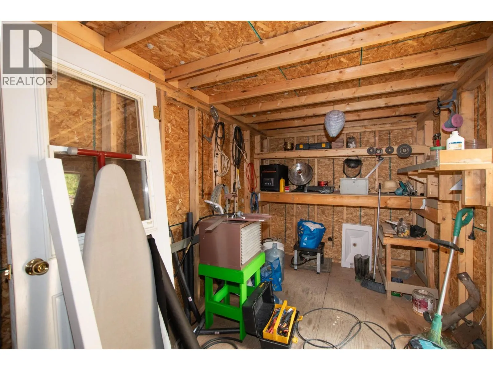 2036 Solsqua-Sicamous Road Unit# 8