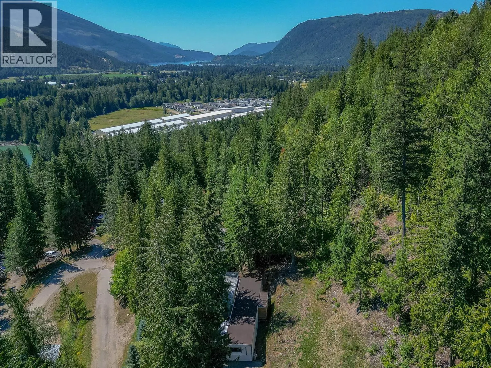 2036 Solsqua-Sicamous Road Unit# 8
