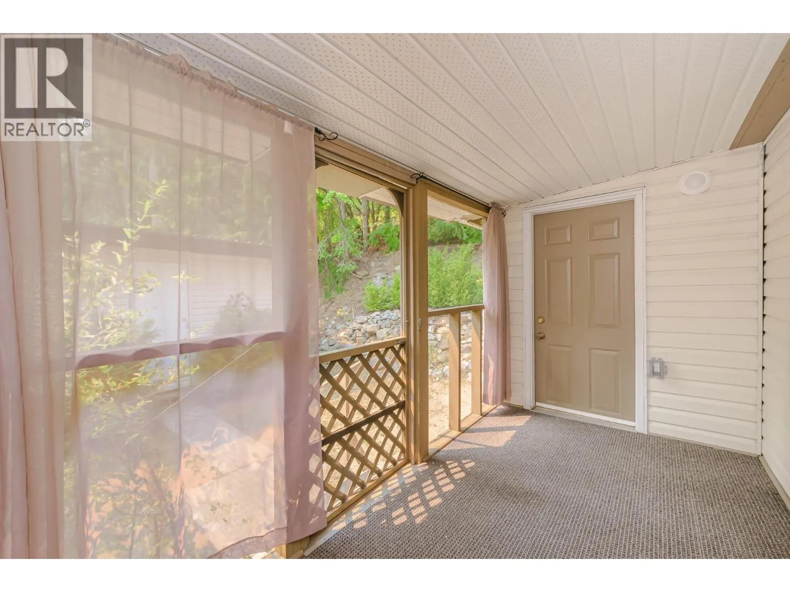 2036 Solsqua-Sicamous Road Unit# 8