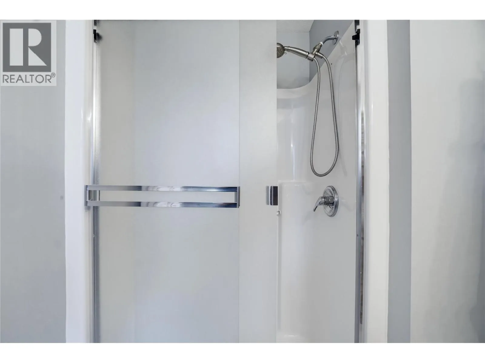 2866 Hilltop Road