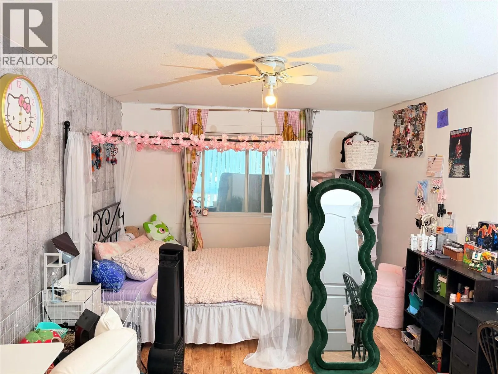 709 Houghton Road Unit# 114