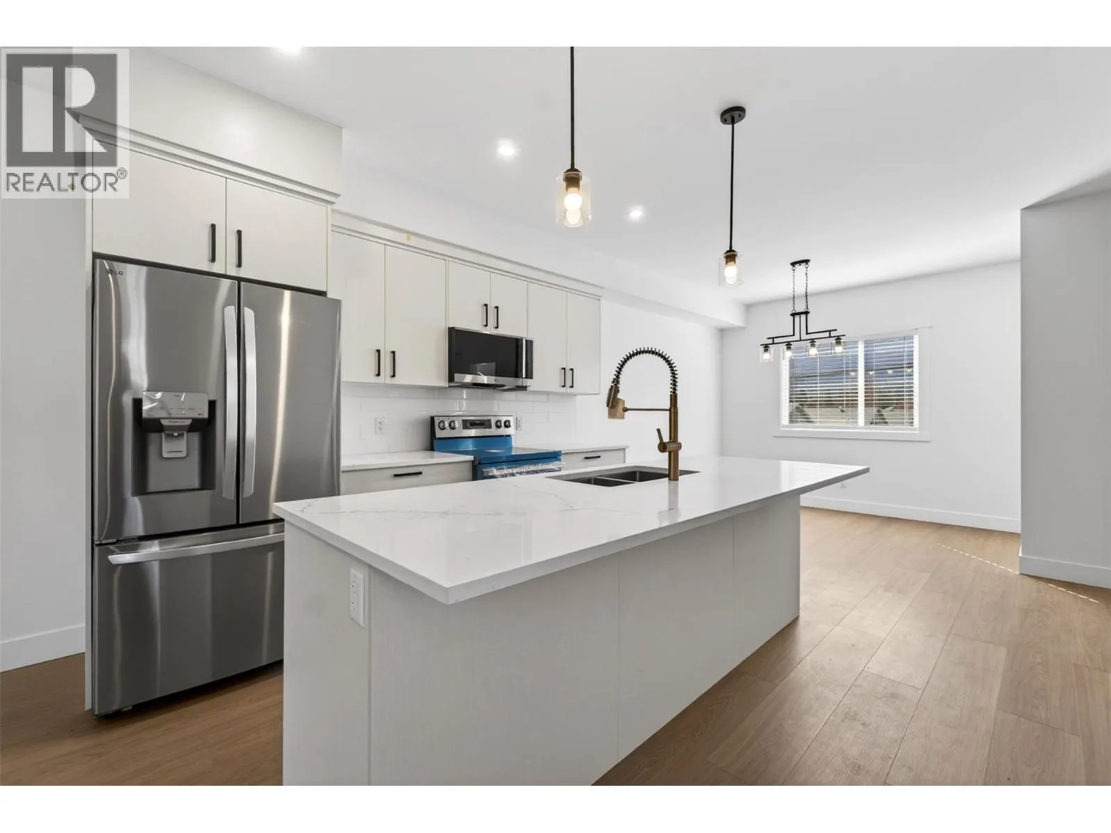 222 Temple Street Unit# 8
