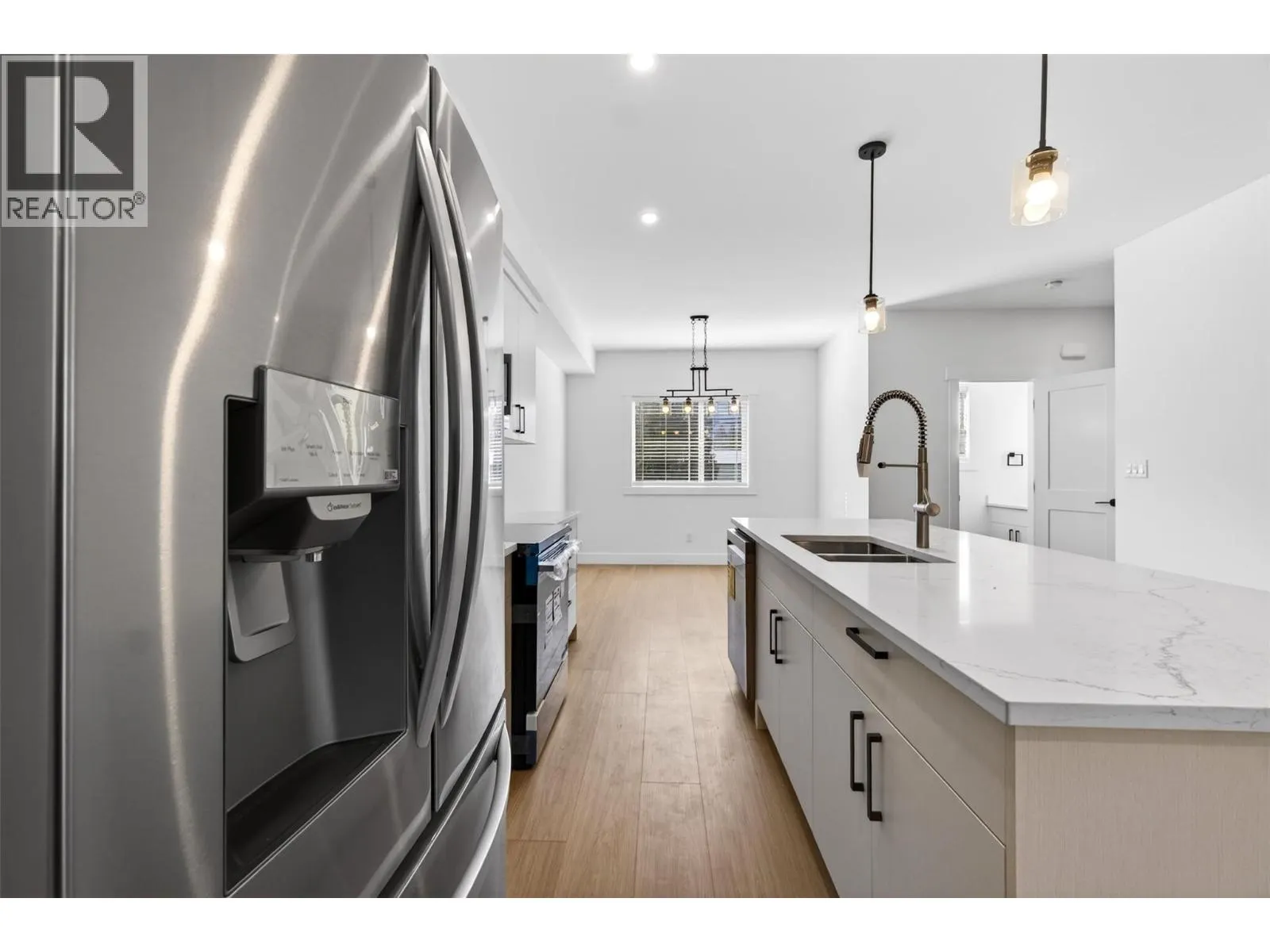 222 Temple Street Unit# 8