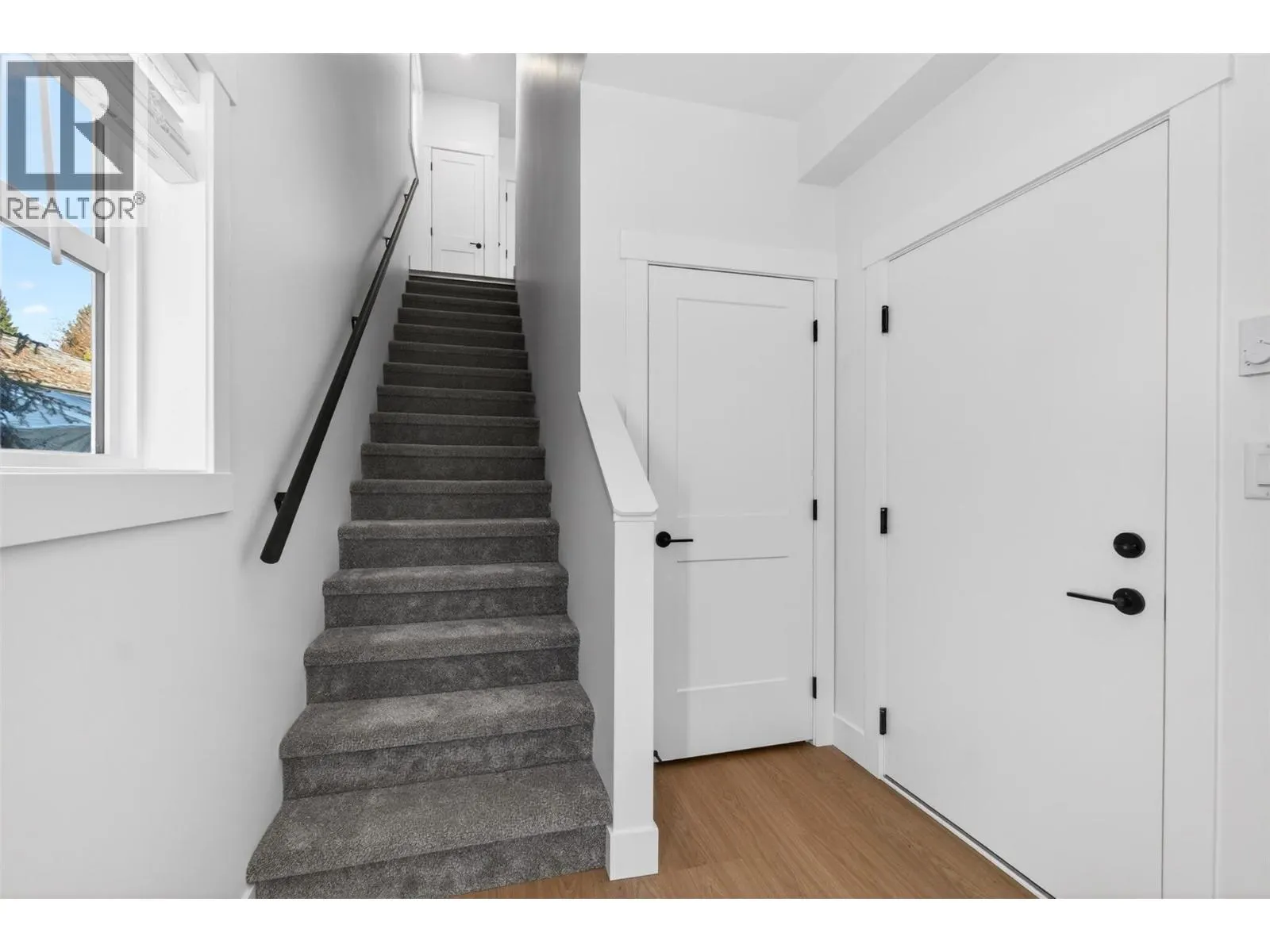222 Temple Street Unit# 8