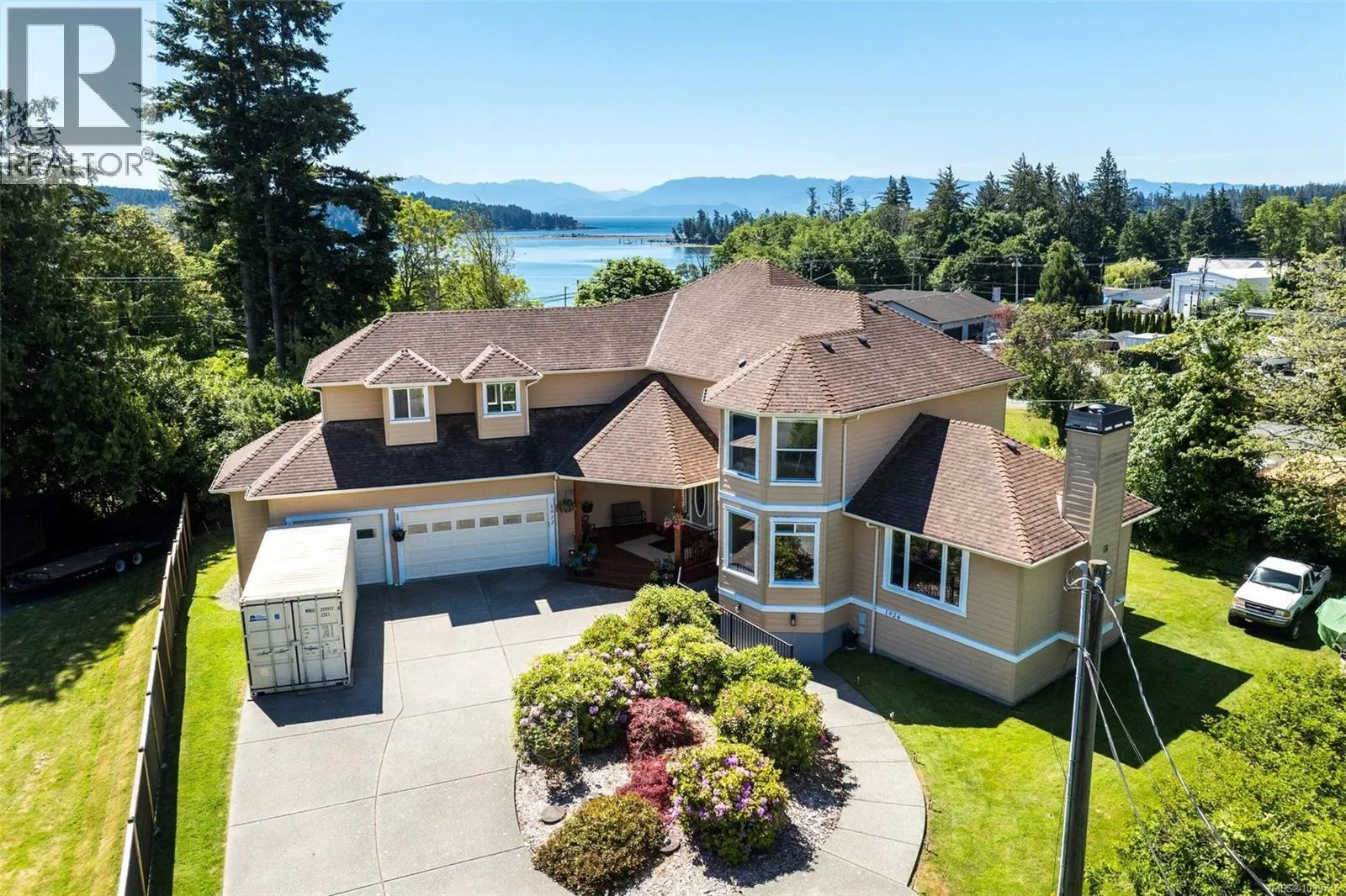 1922 Powliuk Cres