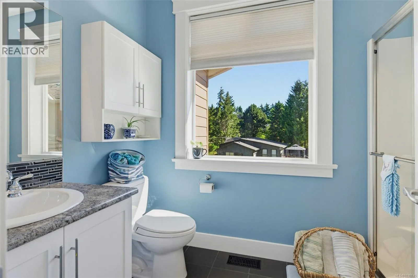 1922 Powliuk Cres