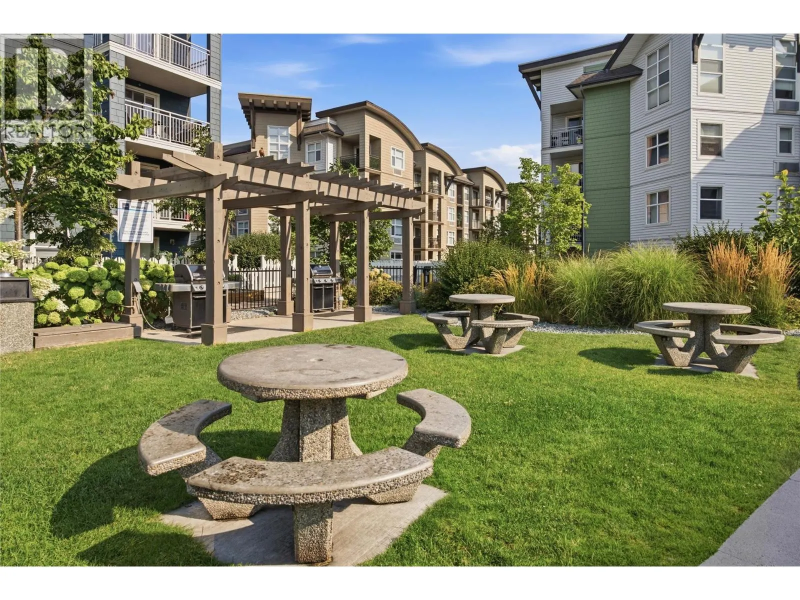 563 Yates Road Unit# 215